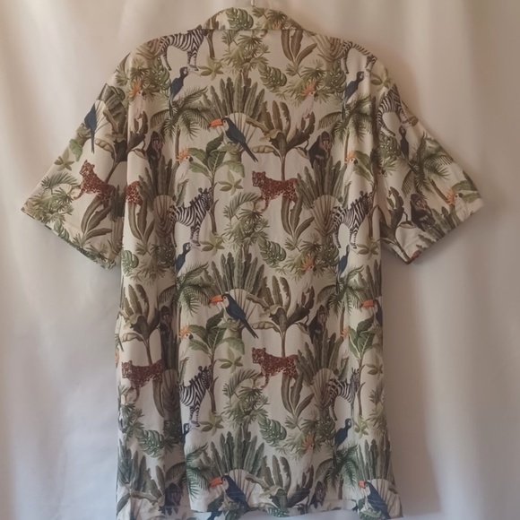 Golf Gods Australia Cool Tech Performance Golf Polo Jungle King Print Size L EUC - Picture 3 of 6